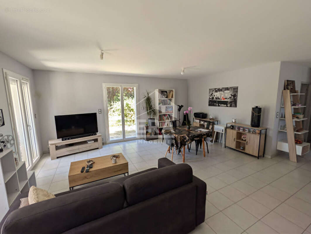 Maison 85m² à montpon-ménestérol - photo 4