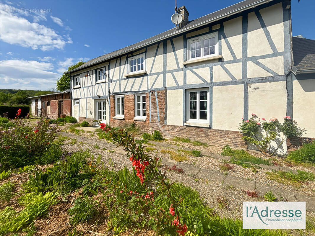 Maison à PERRIERS-SUR-ANDELLE