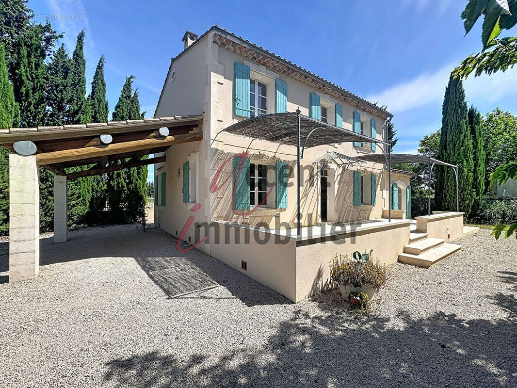 Maison à MOLLEGES