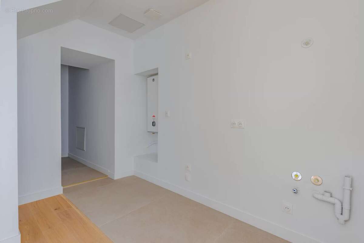 Appartement à SAINT-GENIS-LAVAL