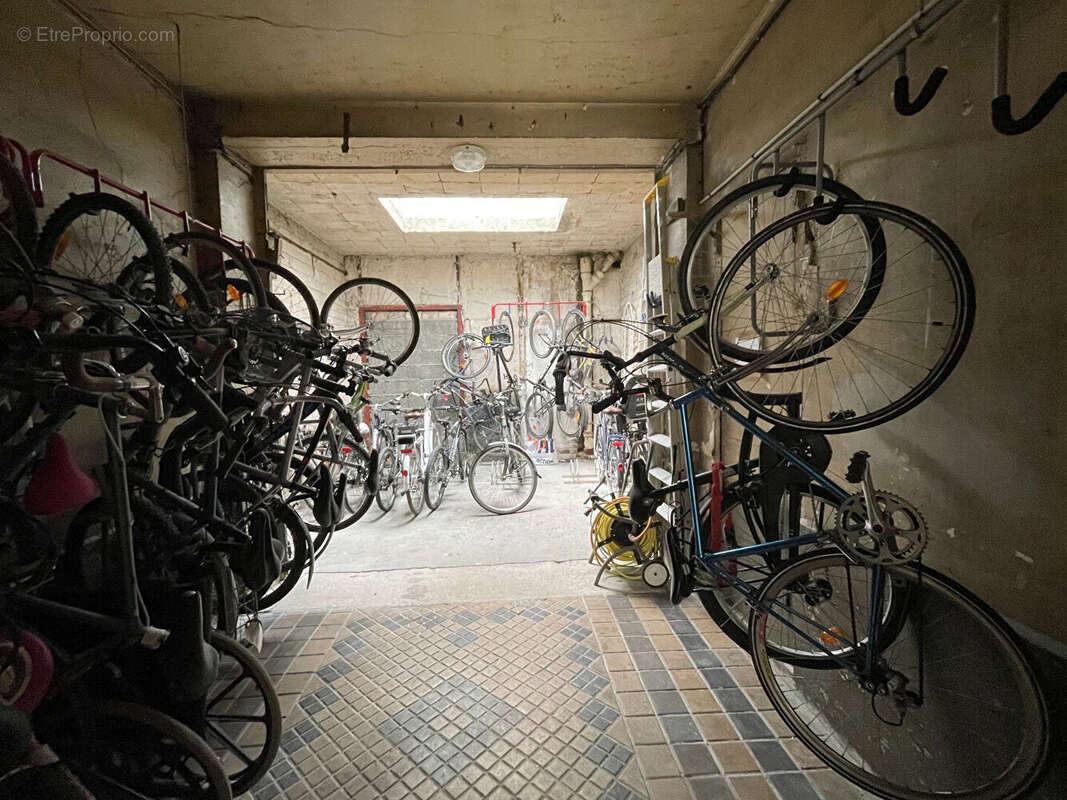 Appartement à PARIS-11E