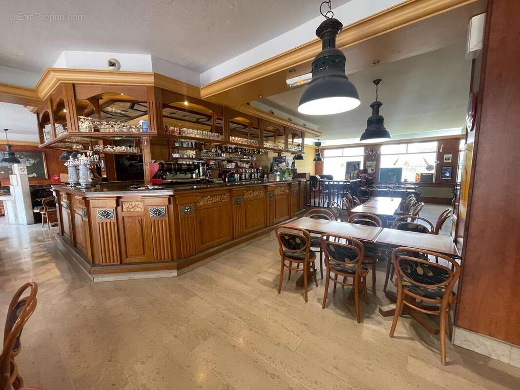 Photo 2 - Commerce à ANZIN