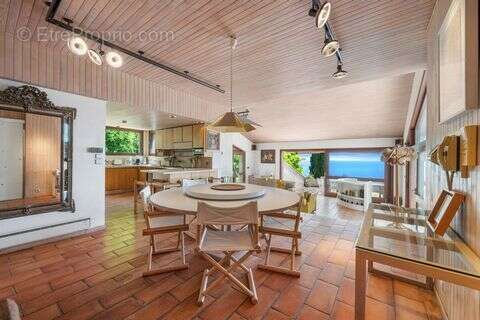 Maison à ROQUEBRUNE-CAP-MARTIN