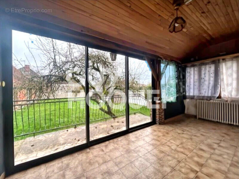 Maison à BROUSSY-LE-GRAND