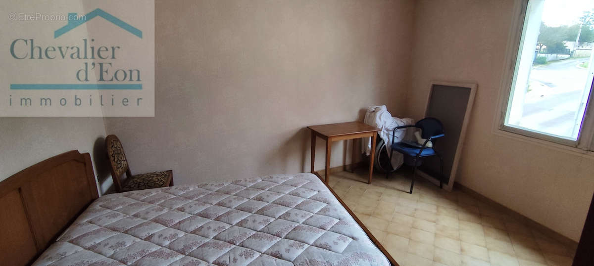 Maison à COUSSEGREY