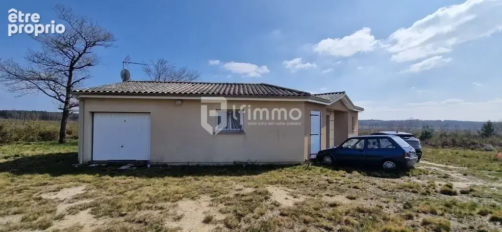  Maison individuelle récente avec garage sur grand terrain - photo 2