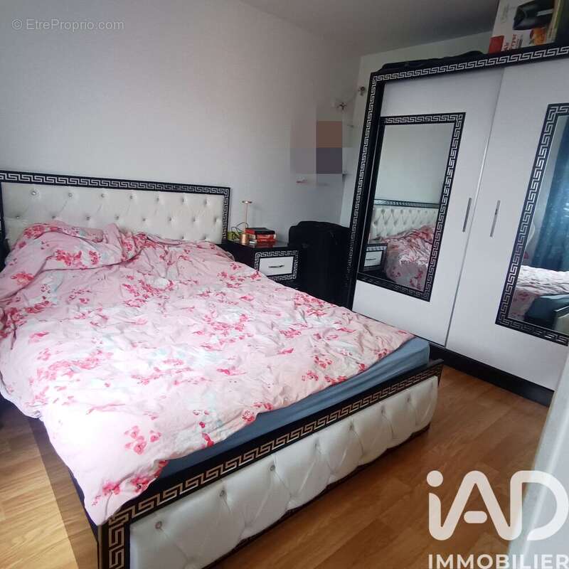 Photo 5 - Appartement à CLICHY