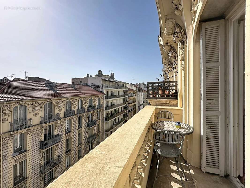 Appartement à NICE