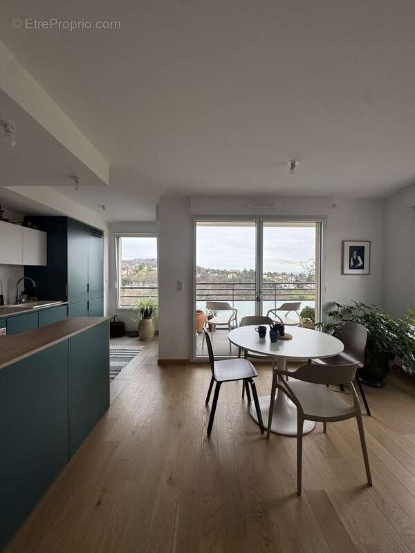 Appartement à SAINT-DIDIER-AU-MONT-D'OR