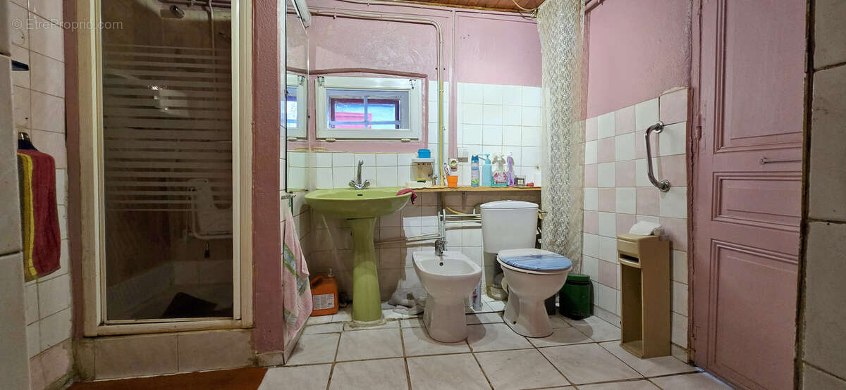 corps de ferme à rénover avec habitation de 113 m2 - photo 9