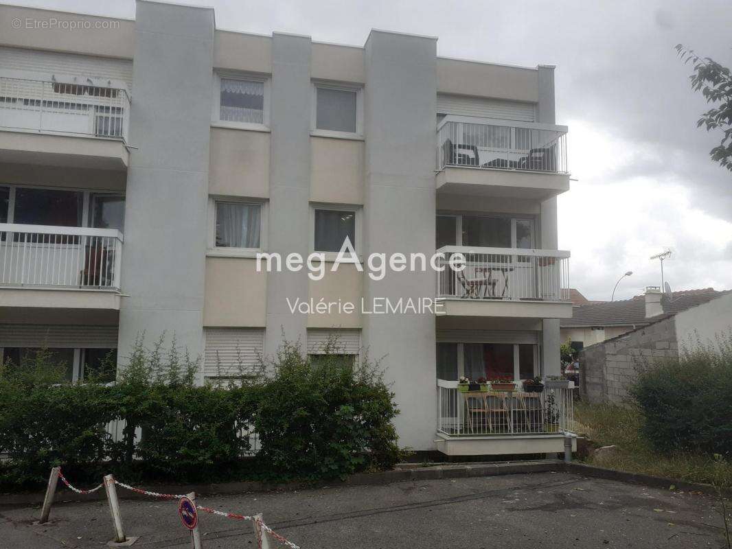 Appartement à BONNEUIL-SUR-MARNE