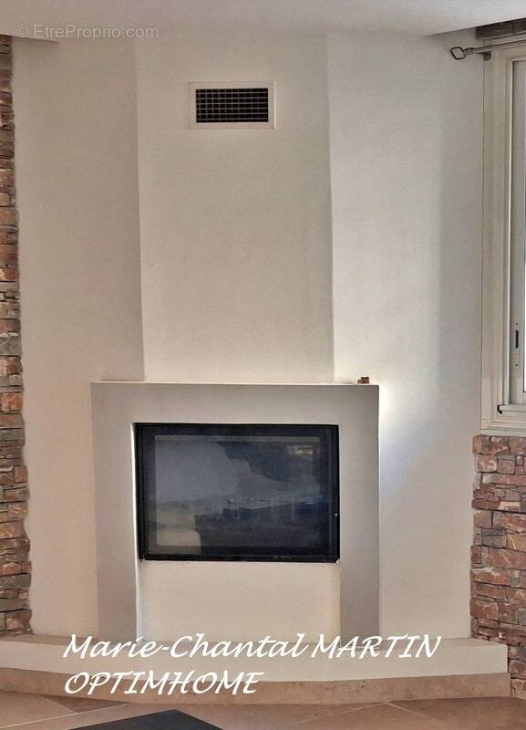 Appartement à MARSEILLE-5E