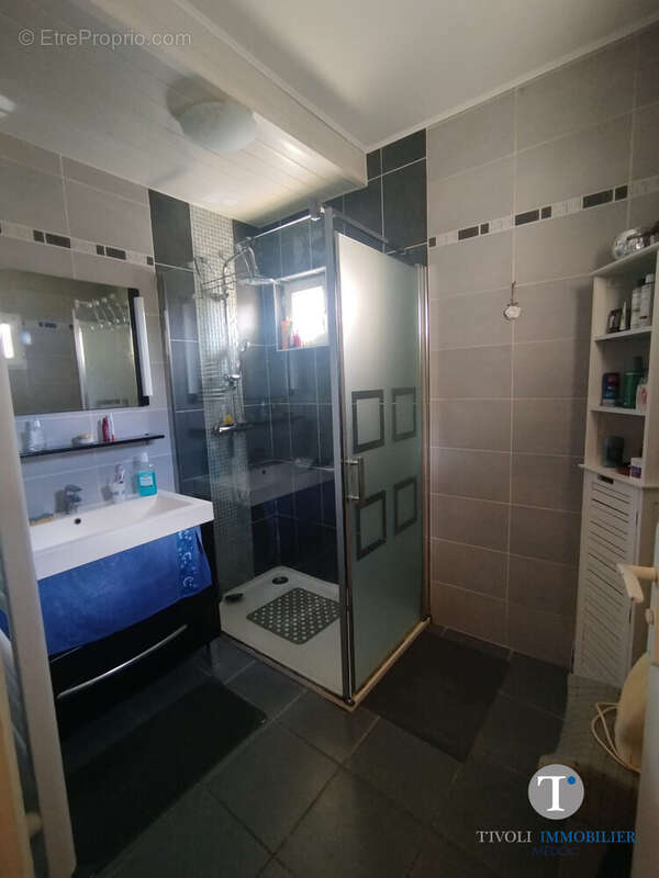 Maison à SAINT-ESTEPHE