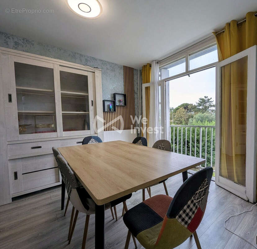 Appartement à PARENTIS-EN-BORN