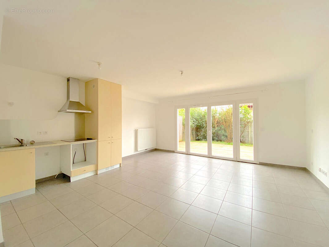 Maison à GUJAN-MESTRAS