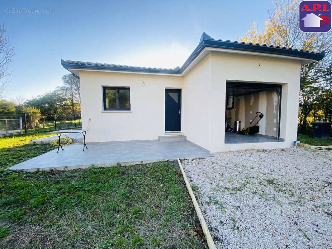 Maison à ARTIGAT