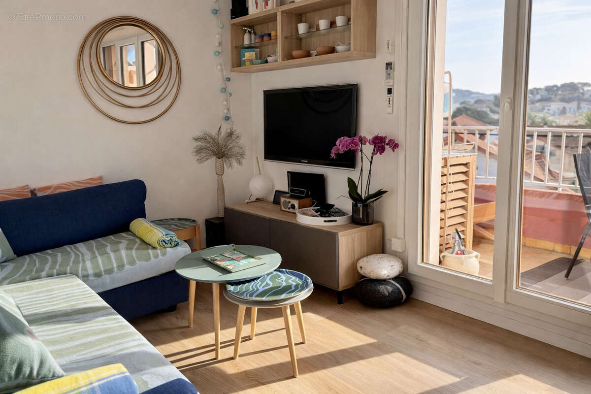 Appartement à SANARY-SUR-MER