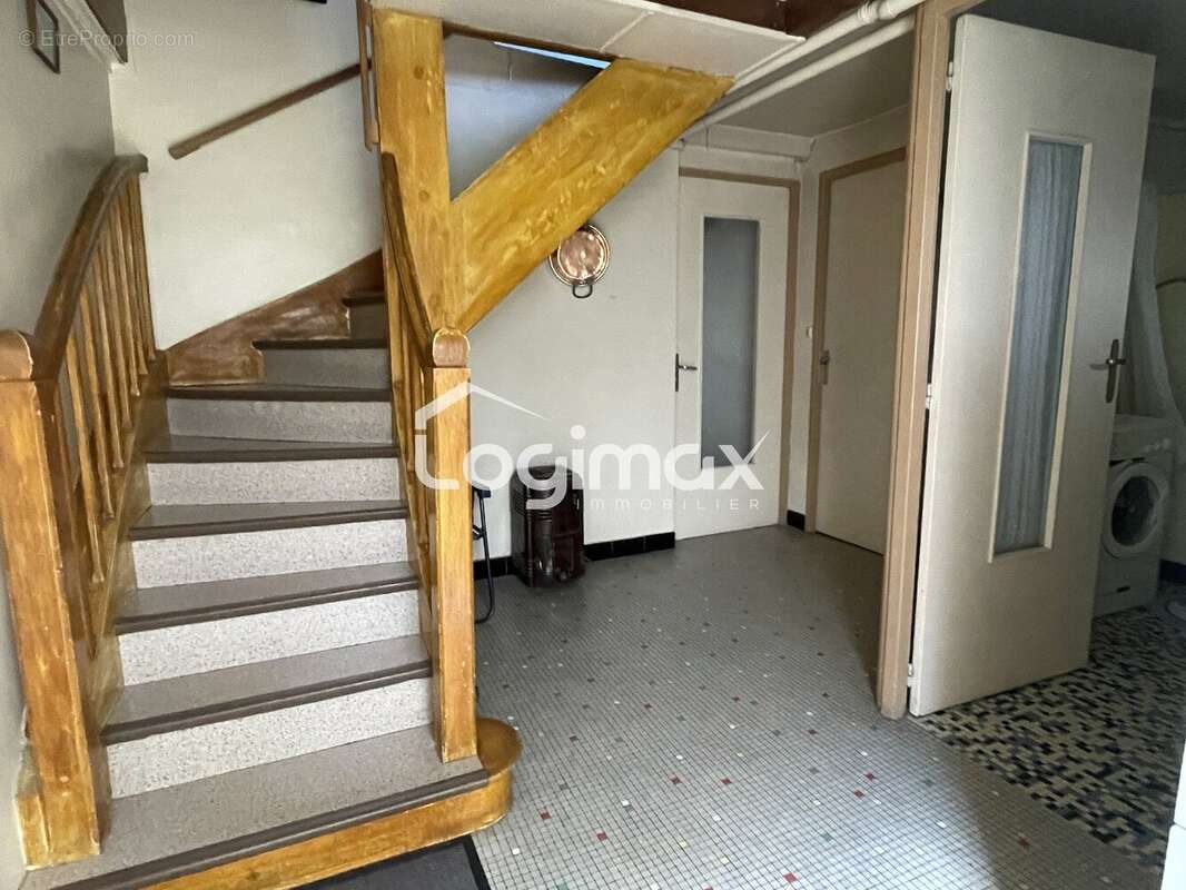Maison 110 m² à La Rochelle  - photo 8