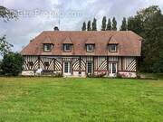 Maison à FAUGUERNON