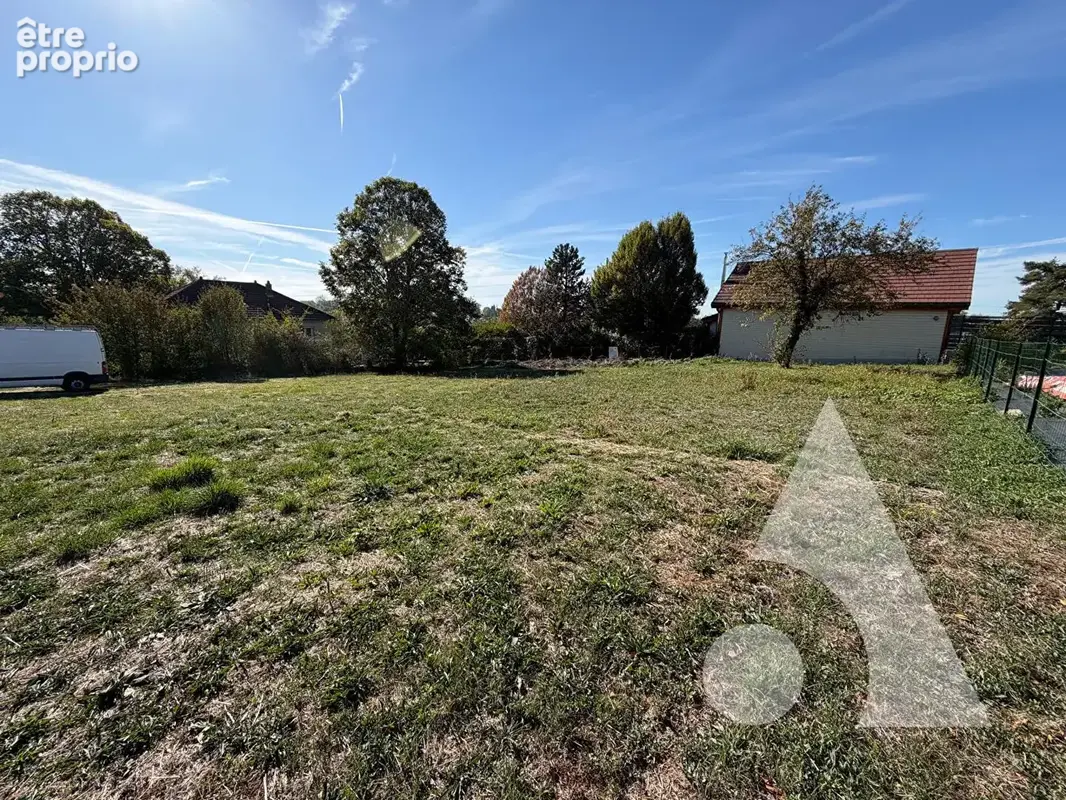 Terrain Dole 822 m2 - photo 4