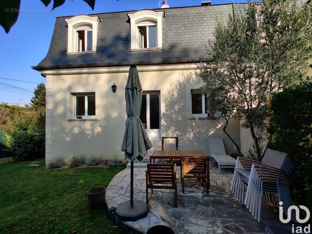 Photo 1 - Maison à NOISY-LE-GRAND