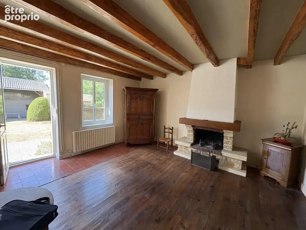 Maison 5 pièces 141 m² à vendre à Le Bourdet (79210) - photo 2