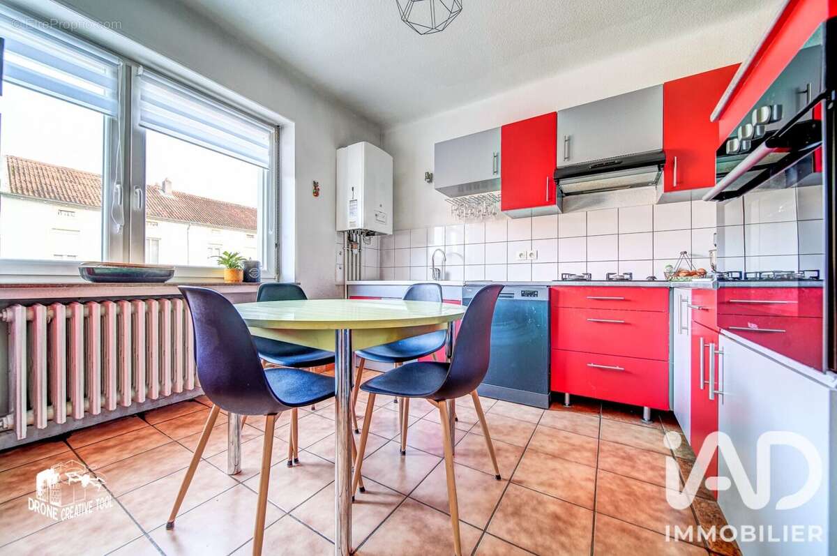 Photo 4 - Appartement à VITRY-SUR-ORNE