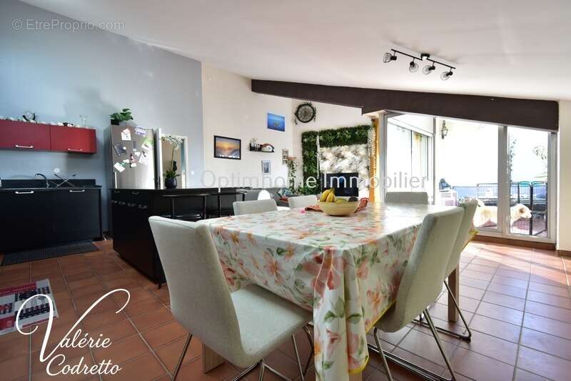 Appartement à HYERES