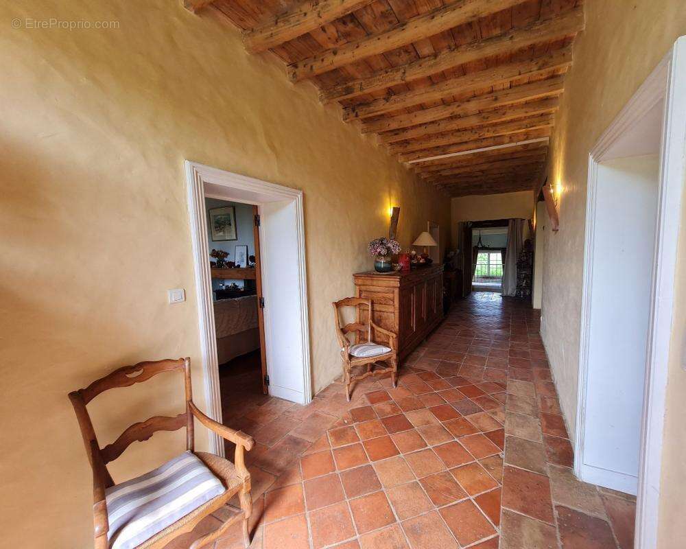 Maison à MIRADOUX