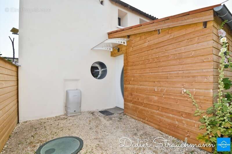 Maison à AIGREFEUILLE-D'AUNIS