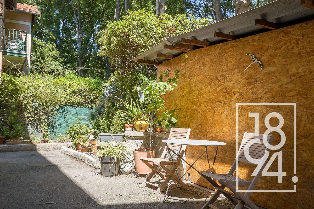 Appartement à MARSEILLE-12E