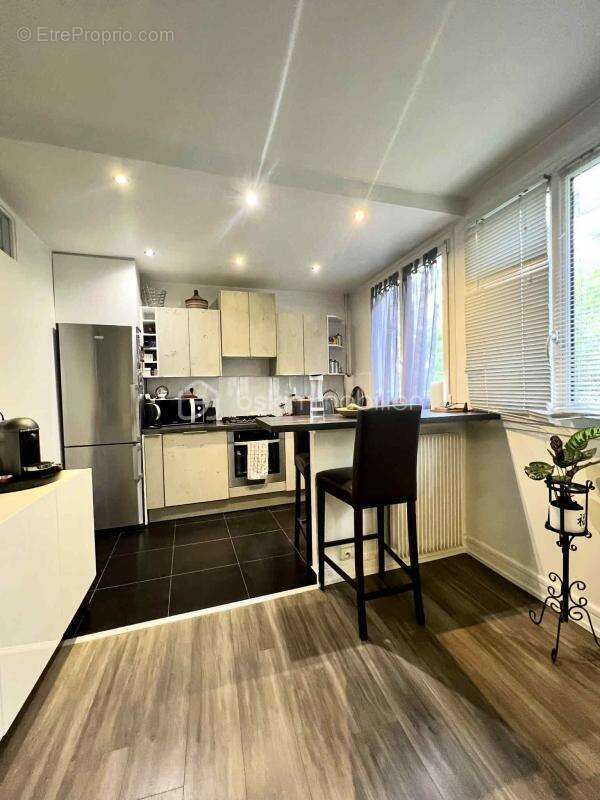 Appartement à MAISONS-ALFORT