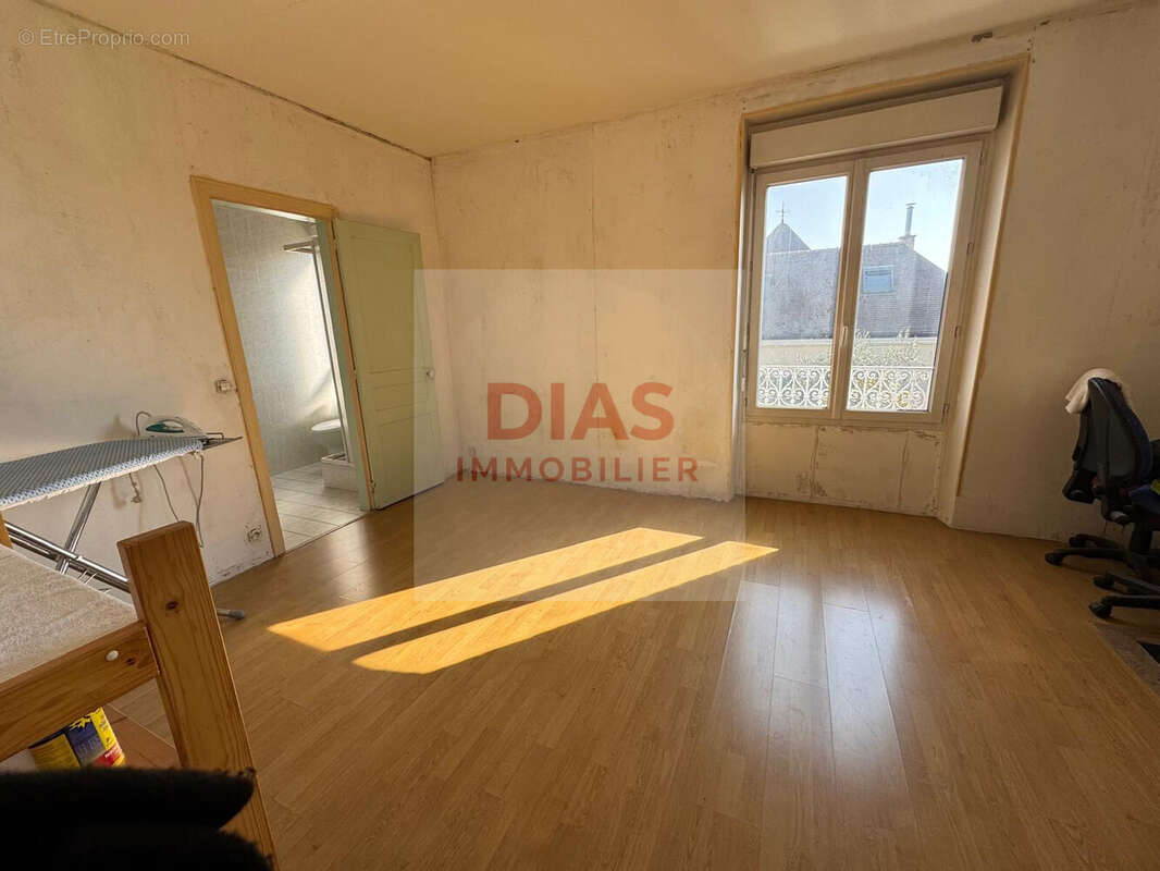 Maison à PONTAULT-COMBAULT