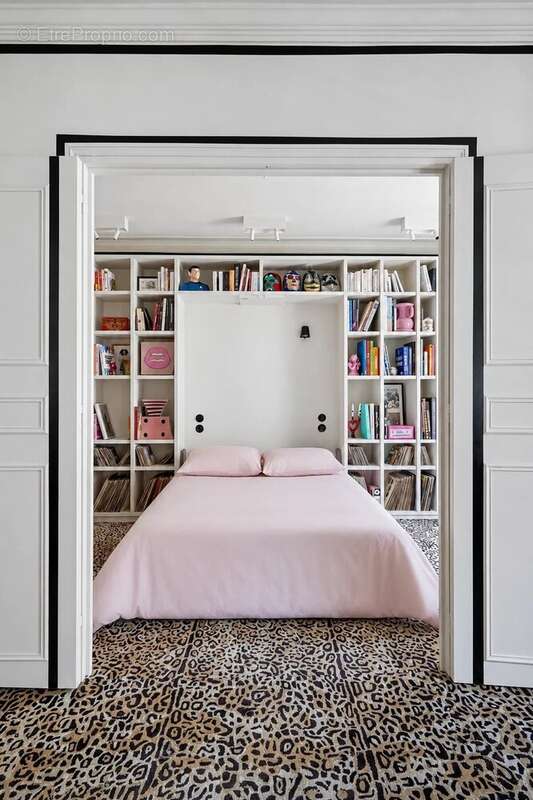 Appartement à PARIS-9E