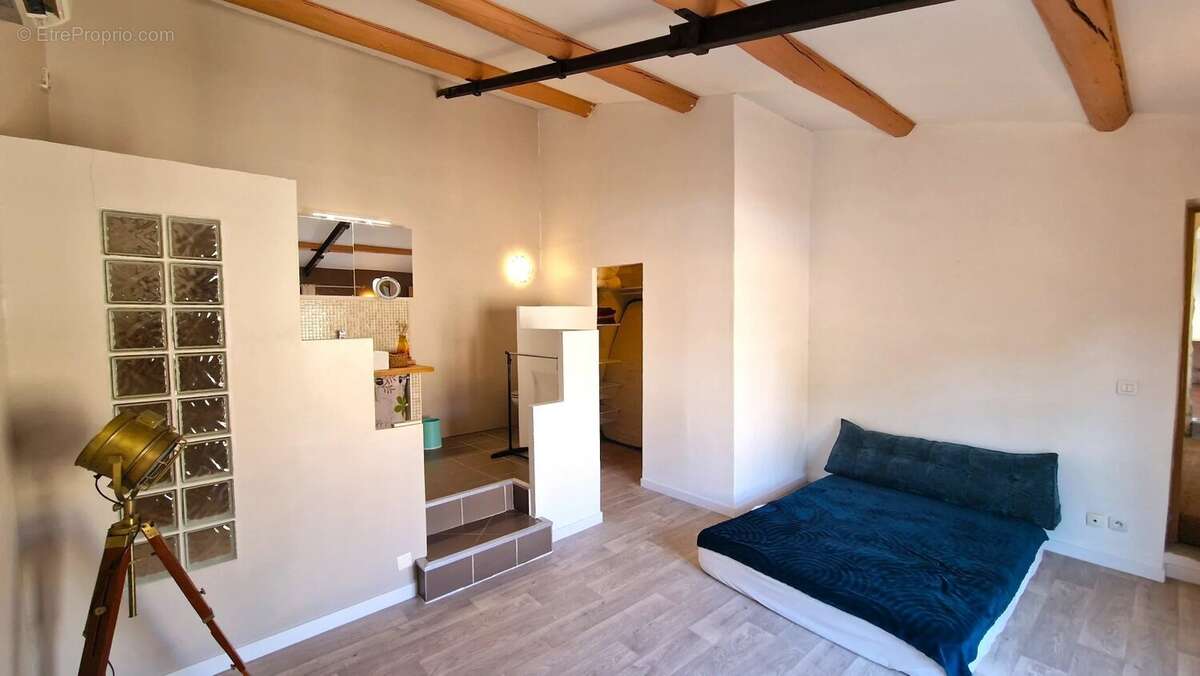 Appartement élégant de 2 chambres au cœur de Pézenas – une opportunité rare - photo 14