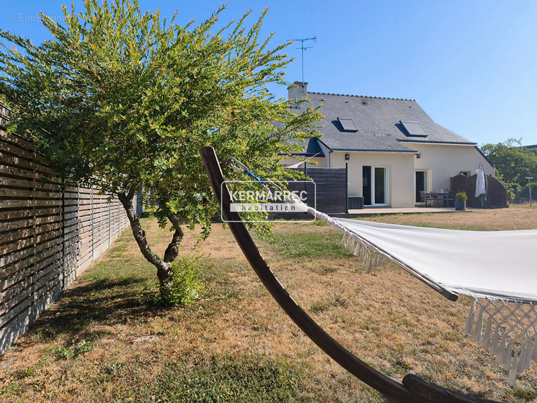 Maison à THEIX