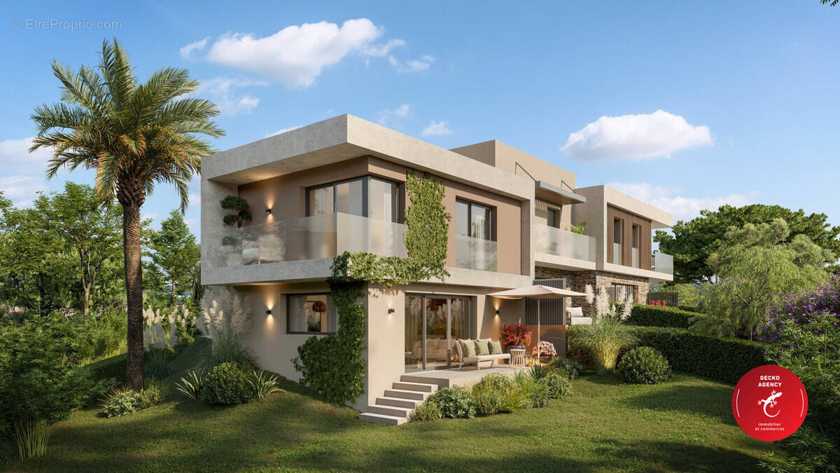 Maison à SAINT-RAPHAEL