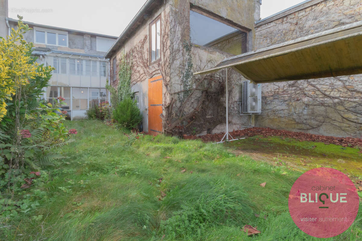 Maison à CHARMES
