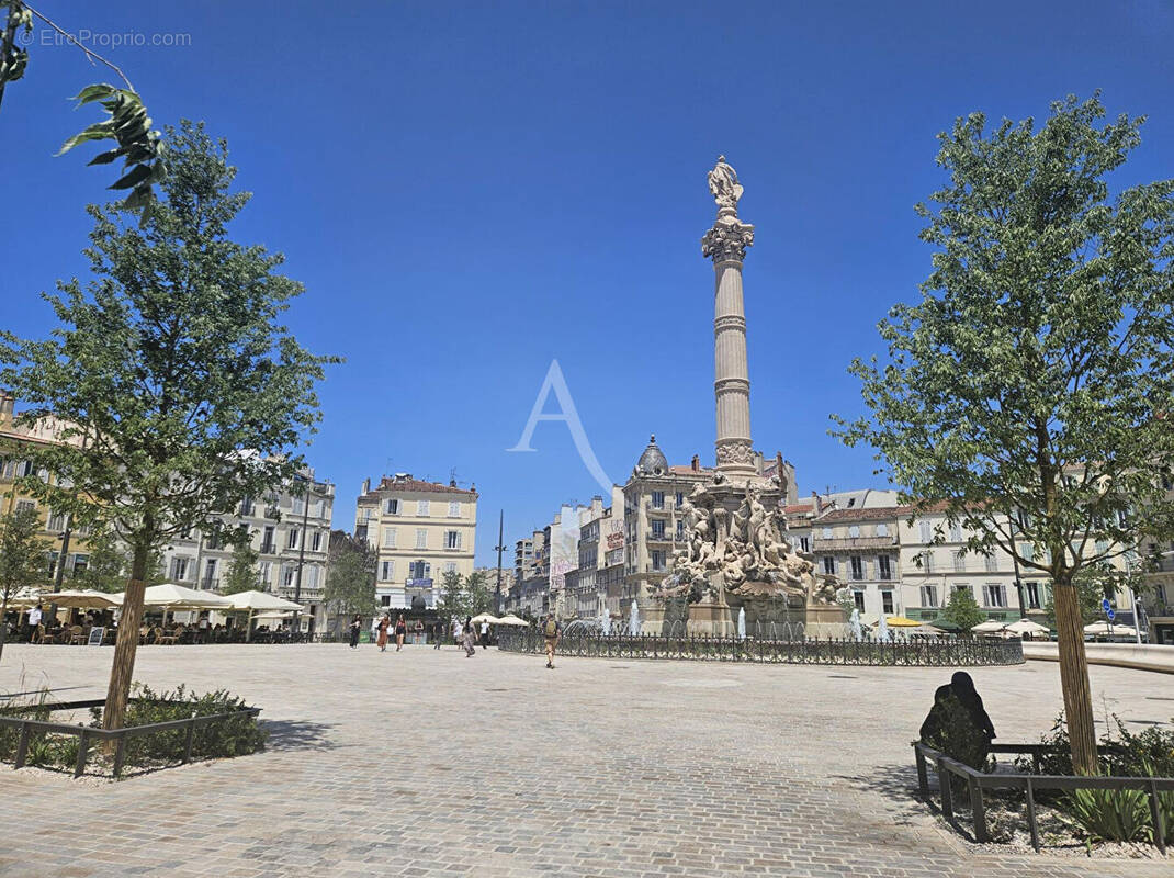 Appartement à MARSEILLE-6E