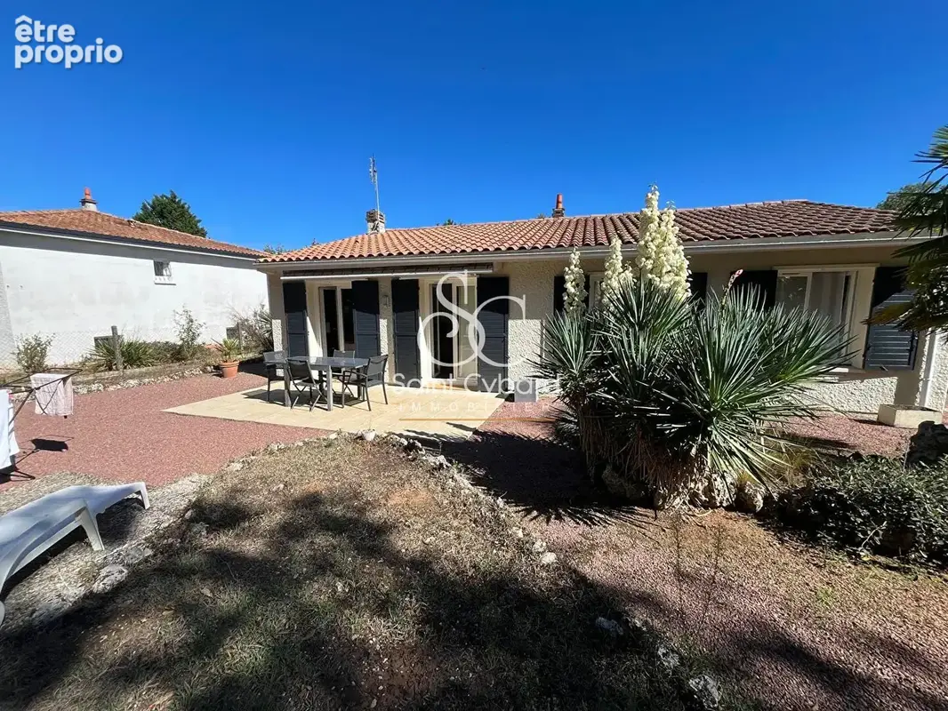 Photo Maison à Saint-Yrieix-Sur-Charente au prix de 208 650€