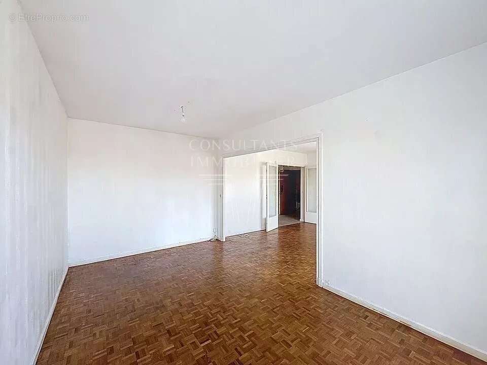 Appartement à CHATENAY-MALABRY