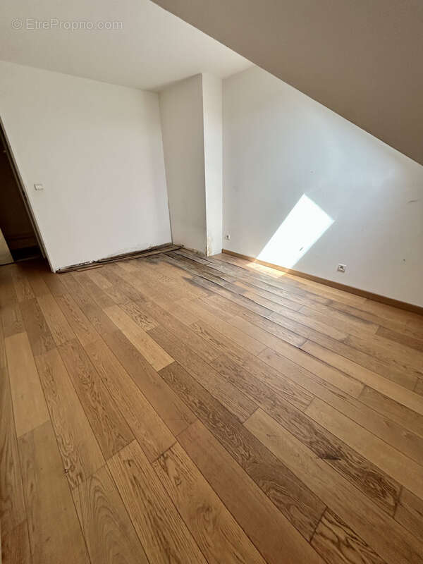 Appartement à CLAYE-SOUILLY
