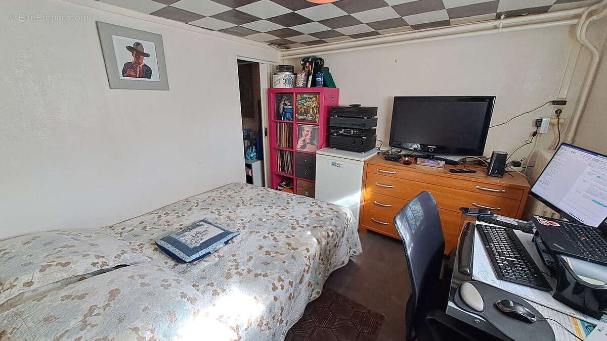 Maison à SAINT-REMY-LES-CHEVREUSE