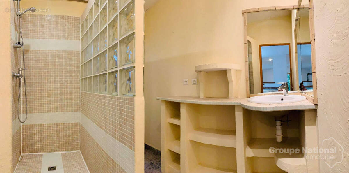 Ensemble immobilier de 377m2 sur plus de 5800m2  prés de Uzés - photo 12