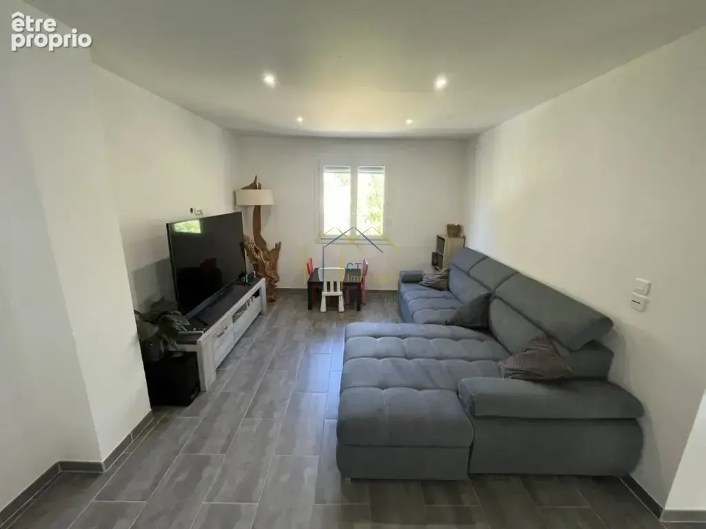 Habitation type 4 de 105m2 avec cour - photo 11