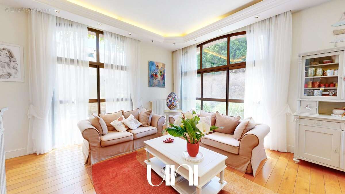 Maison 6 pièces de 350 m2  - CAEN - photo 22