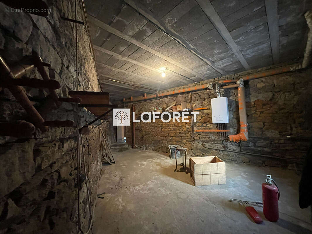 Maison à LONS-LE-SAUNIER