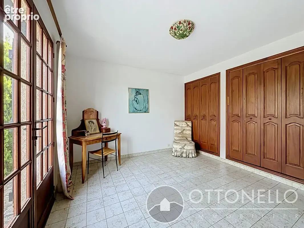 Maison Roquebrune Sur Argens 5 pièces 92.26 m2 sur 567 m2 de terrain avec terrasse, garage et sous-sol - photo 9