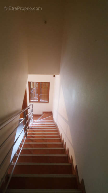 Appartement à NANTEAU-SUR-LUNAIN