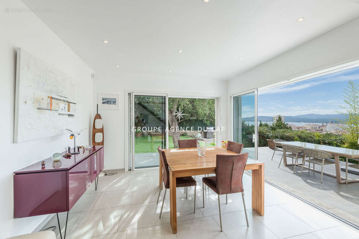 Maison à SAINT-RAPHAEL